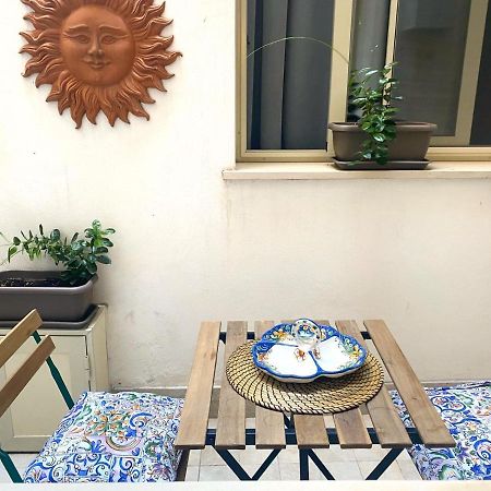 Apartment Alfonzetti-5 Min Walk To Central Train And Bus Station カターニア エクステリア 写真