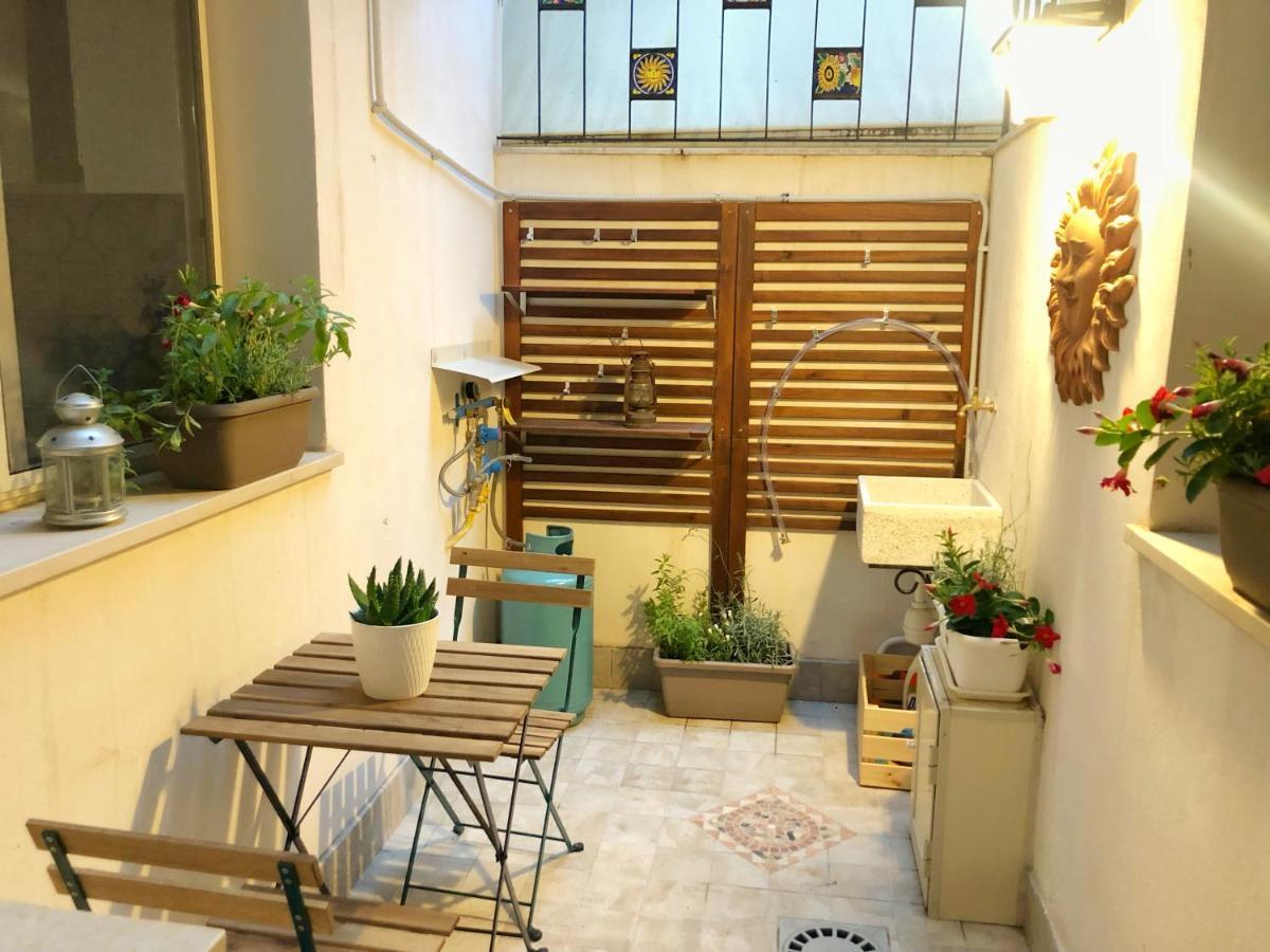 Apartment Alfonzetti-5 Min Walk To Central Train And Bus Station カターニア エクステリア 写真