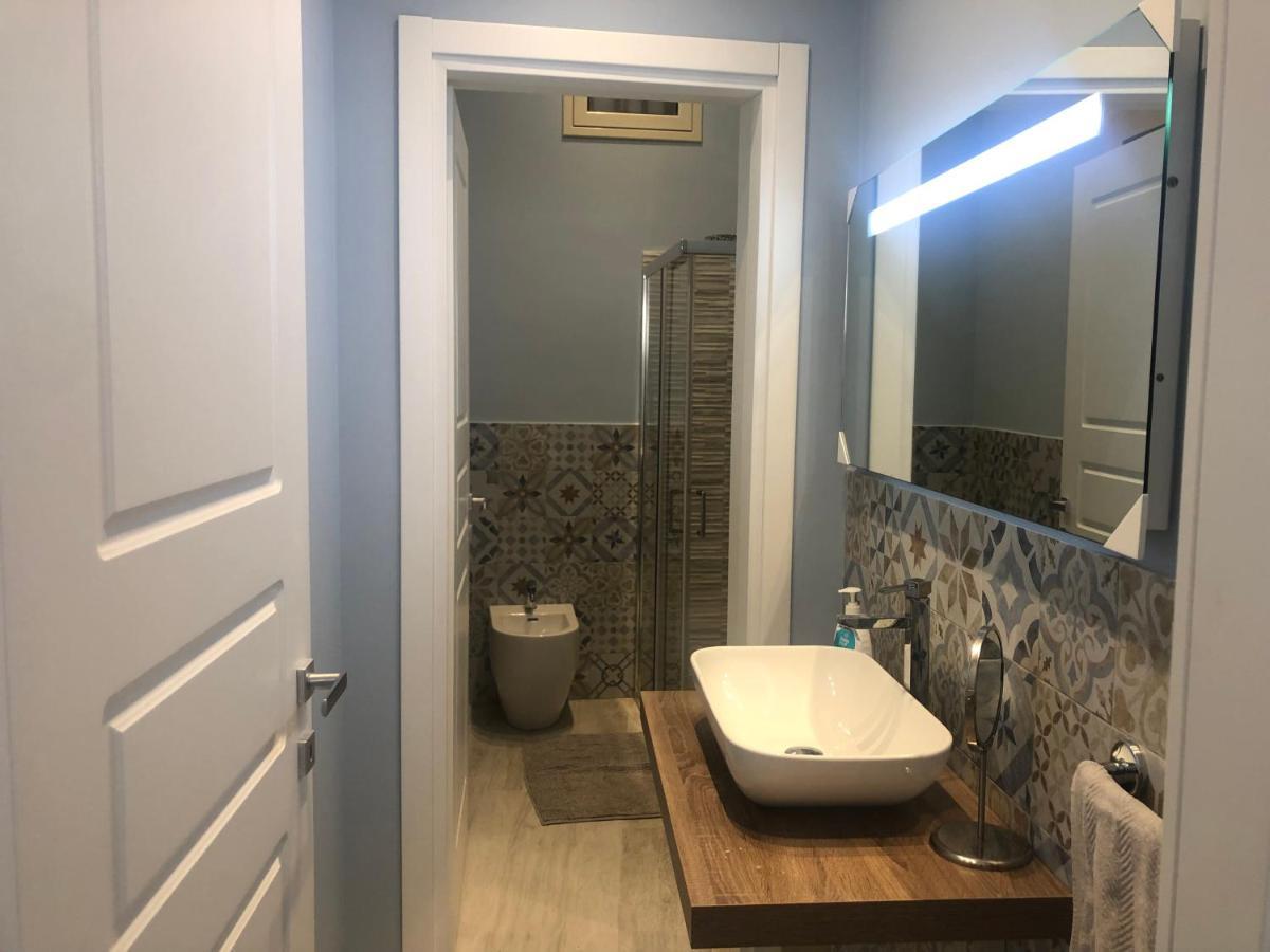 Apartment Alfonzetti-5 Min Walk To Central Train And Bus Station カターニア エクステリア 写真