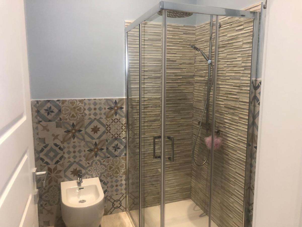 Apartment Alfonzetti-5 Min Walk To Central Train And Bus Station カターニア エクステリア 写真