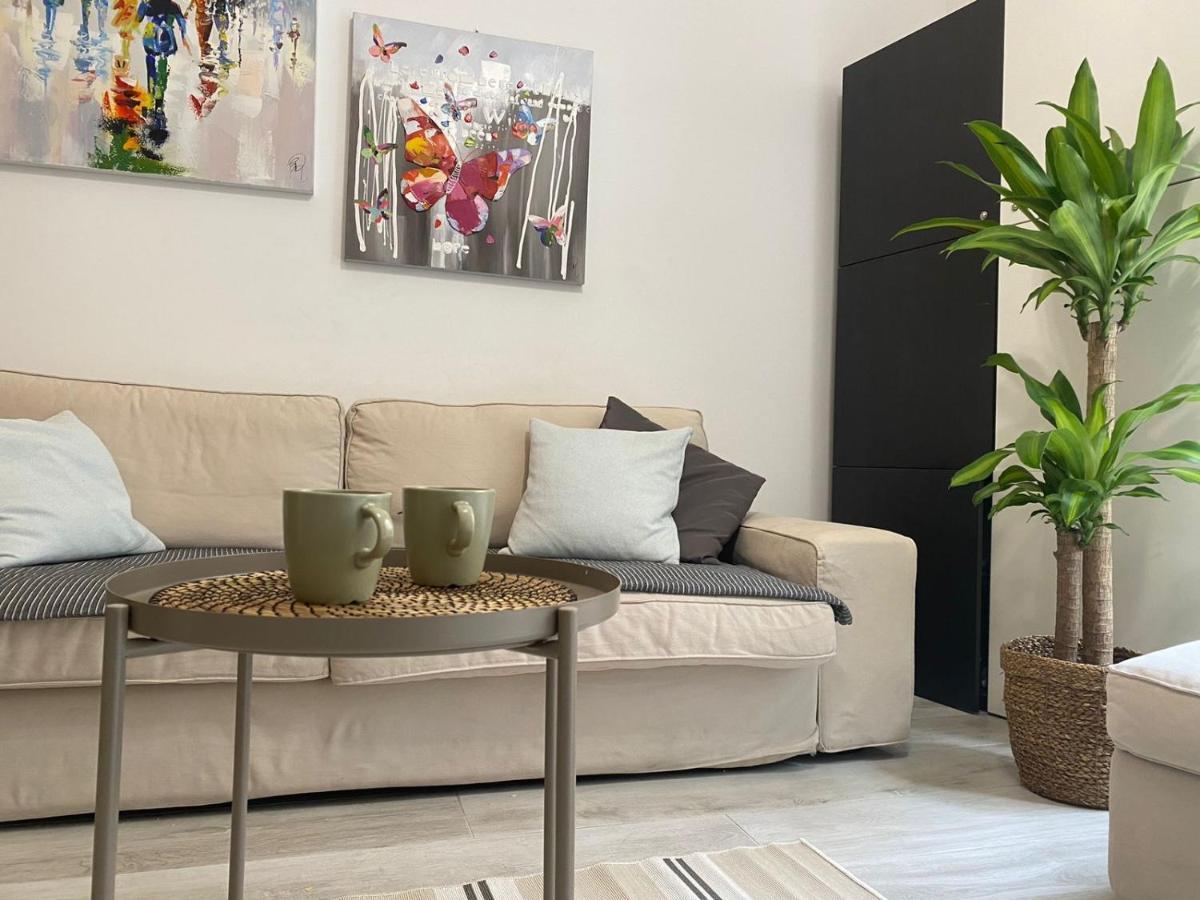 Apartment Alfonzetti-5 Min Walk To Central Train And Bus Station カターニア エクステリア 写真