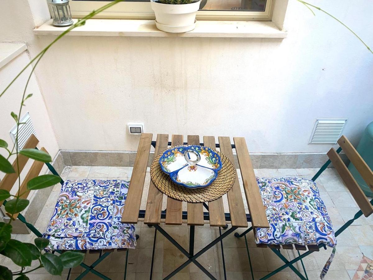 Apartment Alfonzetti-5 Min Walk To Central Train And Bus Station カターニア エクステリア 写真