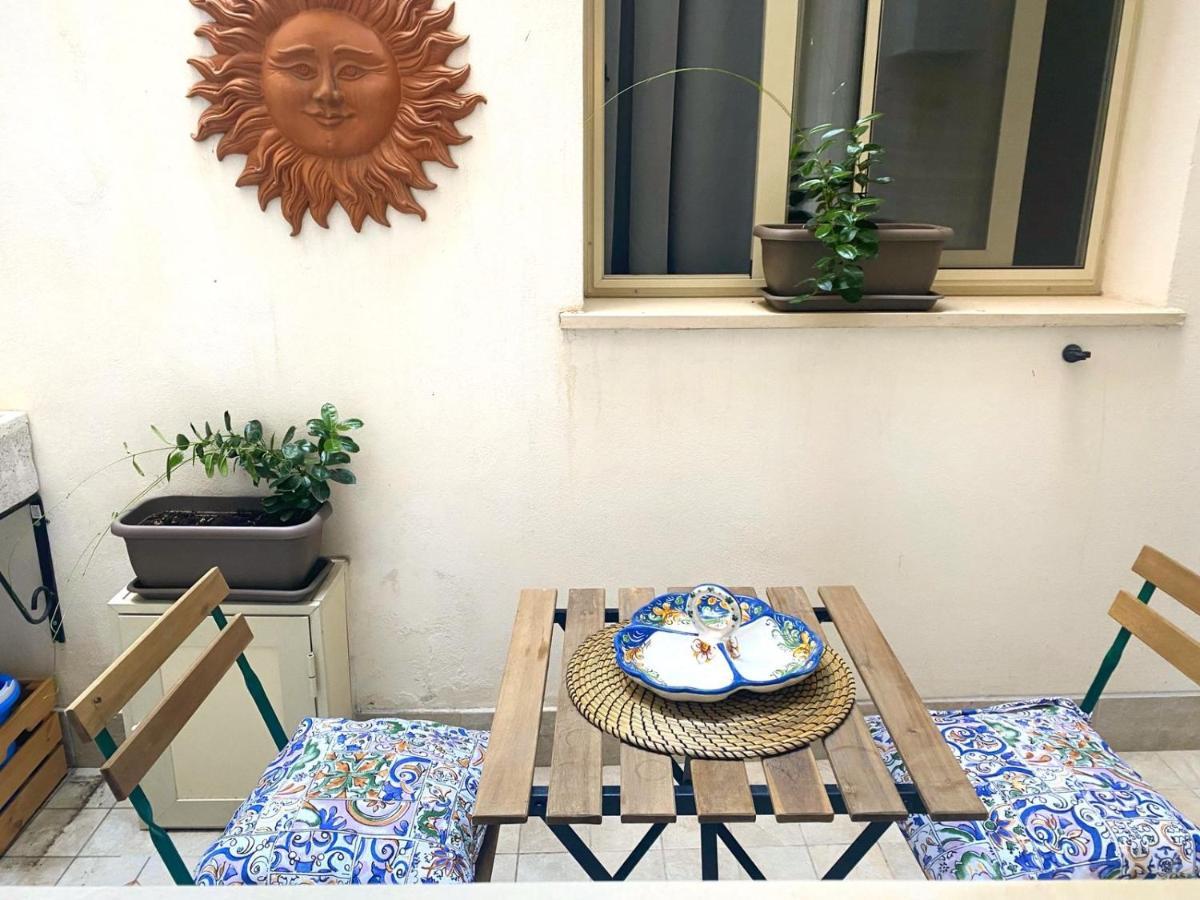 Apartment Alfonzetti-5 Min Walk To Central Train And Bus Station カターニア エクステリア 写真
